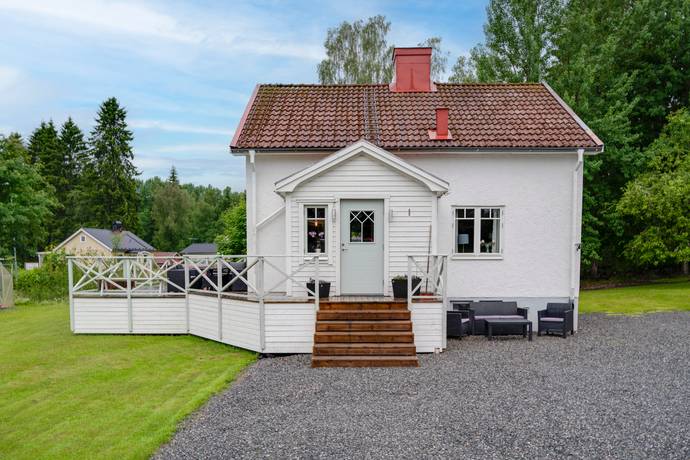 4 rum villa på Sligvägen 1 Striberg, Nora kommun - bild 1