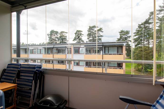 4 rum lägenhet på Vetterslundsgatan 44 Vetterslund, Västerås kommun - bild 4