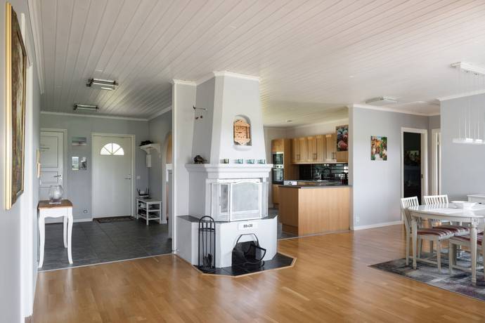 5 rum Villa på Slottsskogsleden 5 Häggeby Måttan Håbo kommun - bild 19