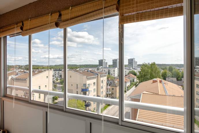 3 rum lägenhet på Eriksgatan 10 Centrum, Enköpings kommun - bild 1