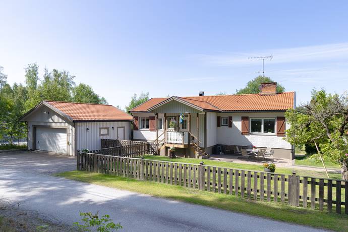 Mossmyran 143, Rosersberg, Sigtuna kommun