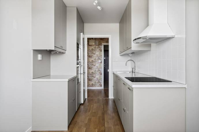 2 rum lägenhet på Näsbydalsvägen 16, 13 tr Näsbydal, Täby kommun - bild 4