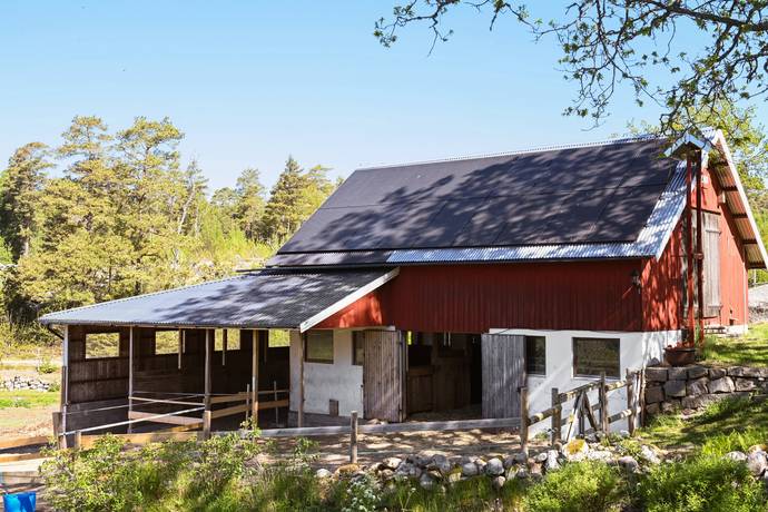 5 rum Gård utan jordbruk på Borrekärr Lökholmen 1 Lur Tanums kommun - bild 19
