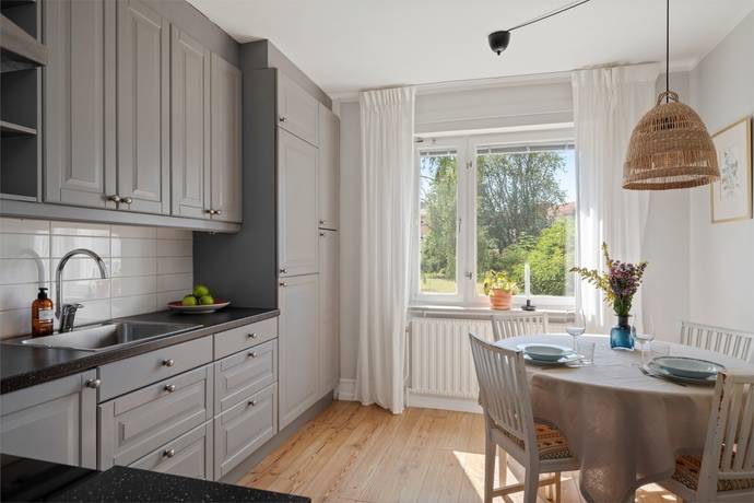 1 rum lägenhet på Skolvägen 13D Åkersberga Centralt, Österåkers kommun - bild 1