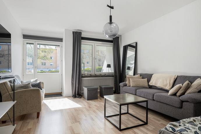 Trädgårdsgatan 13, Mariekäll, Södertälje kommun