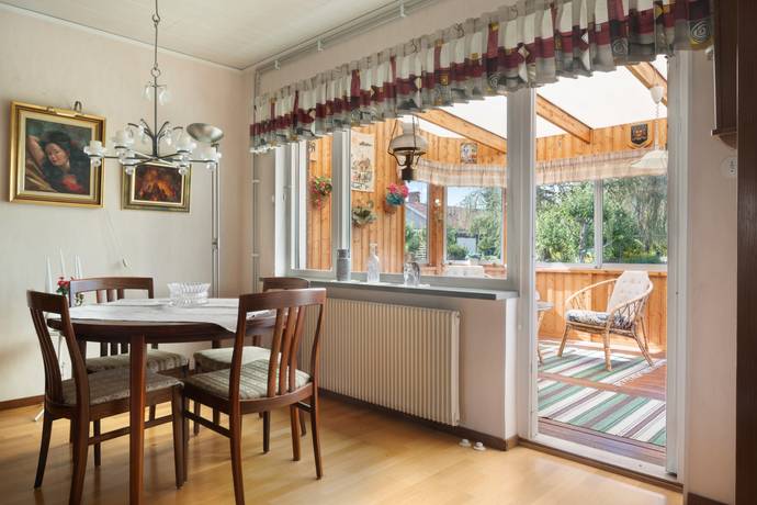 2 rum Villa på Hantverkaregatan 16 Vara Vara kommun - bild 6