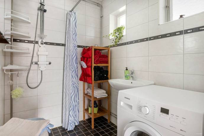6 rum Villa på Fågelbärsgatan 54 Nya Hjärsta Örebro kommun - bild 28