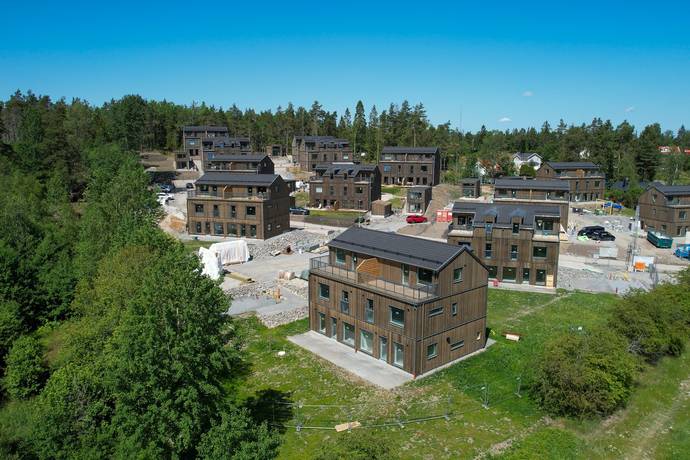 6 rum parhus på Hermans backe 2c Vega/ Hermanstorp, Haninge kommun - bild 2