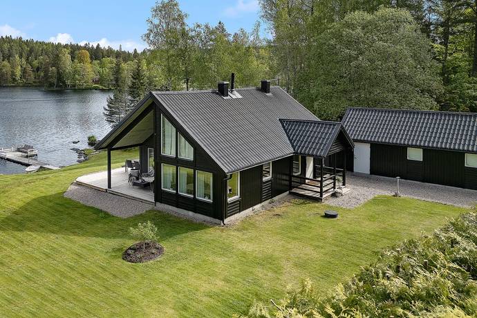 villa på Lekbäcksvägen 10B Vintrosa, Lekebergs kommun - bild 1