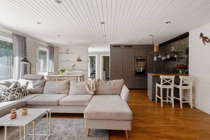 4 rum Vinterbonat fritidshus på Kåbyvägen 7 Västanvik - Rådmansö Norrtälje kommun - bild 23
