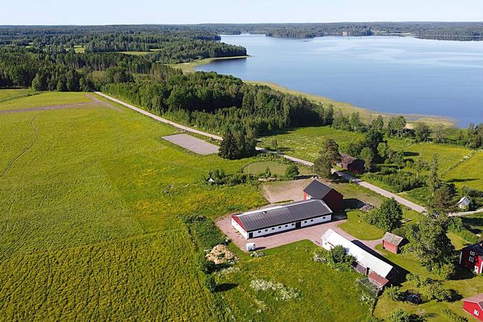 9 rum Gård utan jordbruk på Flatvik 610  Flatvik Karlstads kommun - bild 46