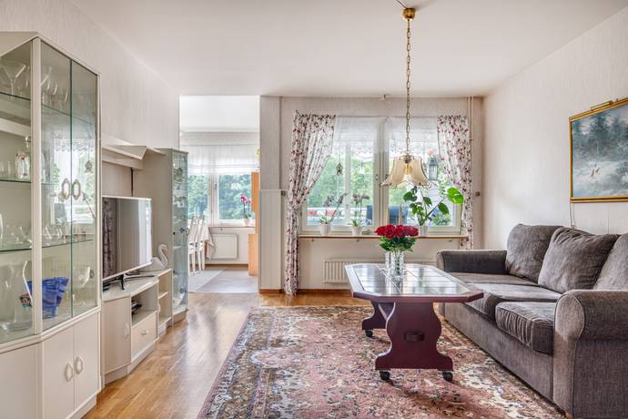3 rum lägenhet på Blomgatan 4 Rudviken, Solna kommun - bild 2