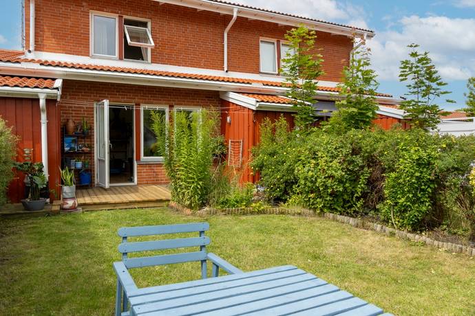 3 rum radhus på Västra Stationsgatan 9 Kvarnby - Husie, Malmö kommun - bild 1
