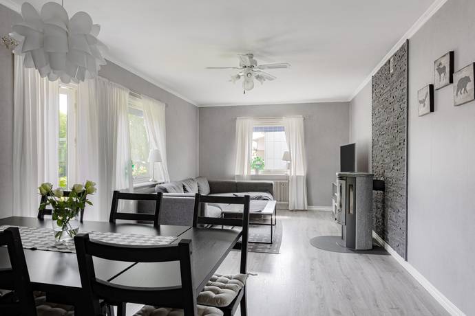 4 rum Villa på Torestorpsvägen 5 Falerum Åtvidabergs kommun - bild 8