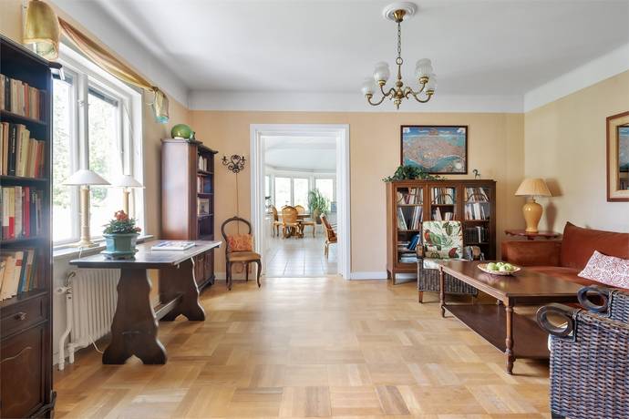 6 rum Villa på Aklejavägen 4 Stuvsta Huddinge kommun - bild 9
