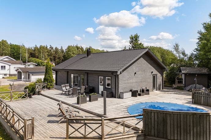 4 rum villa på Bäckstugevägen 19 Skärblacka, Norrköpings kommun - bild 1