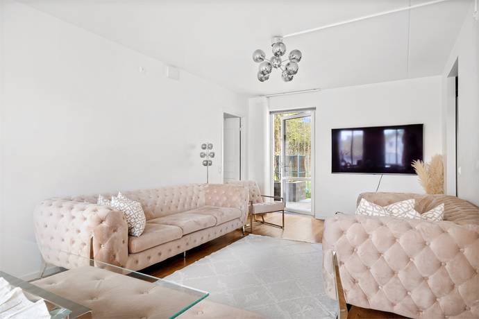 3 rum lägenhet på Hundlokegränd 18 Hässelby - Lövsta Allé, Stockholms kommun - bild 2