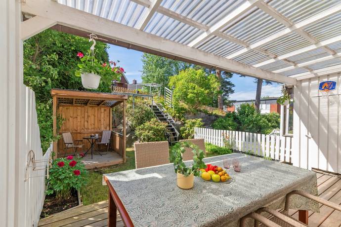 6 rum radhus på Rädisvägen 67 Hässelby Norra Villastad, Stockholms kommun - bild 3
