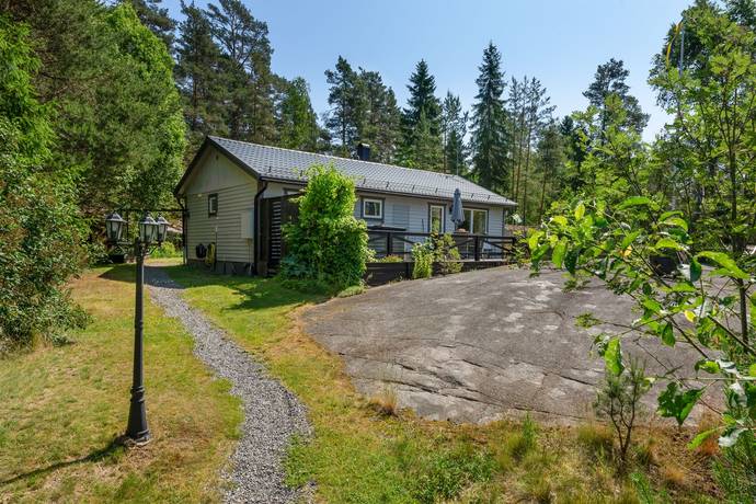 3 rum fritidshus på Bodängsvägen 6 Riala, Norrtälje kommun - bild 1