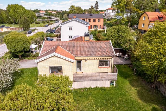 7 rum villa på Råbyvägen 37 Örby, Stockholms kommun - bild 4