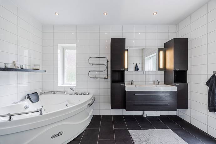5 rum villa på Kungsladugården Stensätter 1 Odlaren, Eskilstuna kommun - bild 4