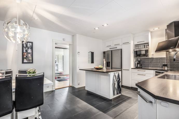 6 rum parhus på Kvarngatan 38 Västra Egna hem, Trelleborgs kommun - bild 3
