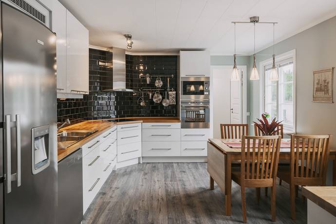 6 rum Villa på Ginstvägen 5 Lyrestad Mariestads kommun - bild 5