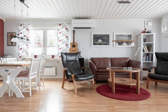 4 rum Vinterbonat fritidshus på Dalecarliabyn 17 Tällberg Leksands kommun - bild 13