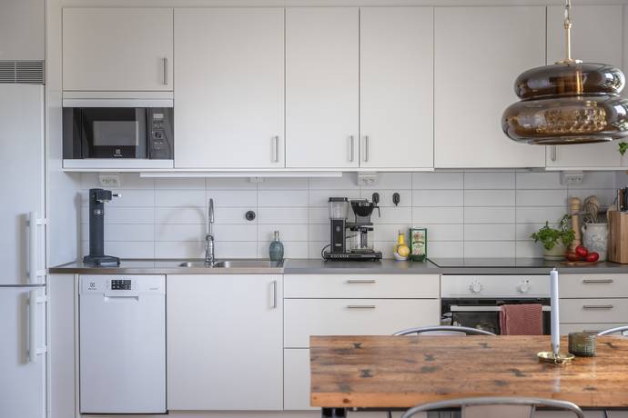 2 rum lägenhet på Cronhielms Allé 33 Ulriksdal/Nya Ulriksdal, Solna kommun - bild 4