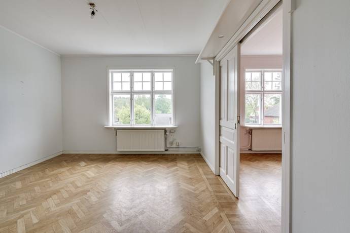 Villa på Storgatan 24 Nora Nora kommun - bild 10