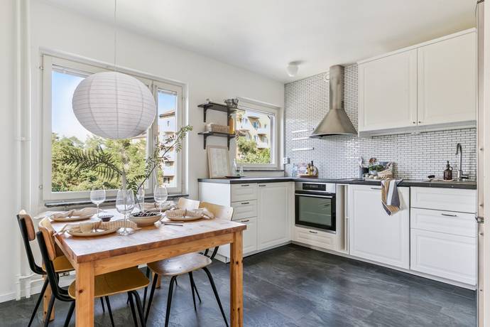 2 rum lägenhet på Russinvägen 4A, 5tr Hökarängen, Stockholms kommun - bild 4