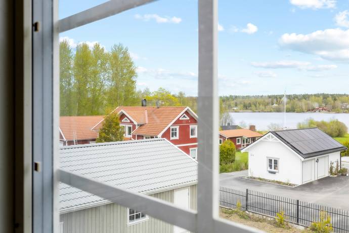 4 rum villa på Hammarsgårdsvägen 11C Ekolsund, Enköpings kommun - bild 3