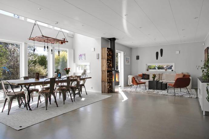 7 rum villa på Navigationsvägen 1B Torslanda - Andalen/Sandvik, Göteborgs kommun - bild 2