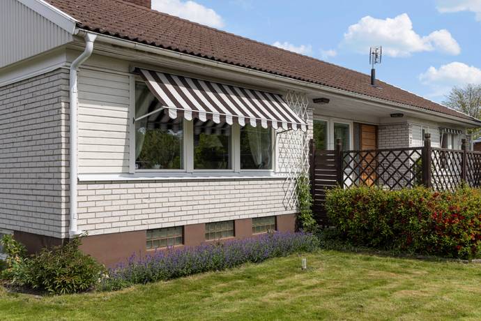 5 rum Villa på Avedalsgatan 7 Skara Skara kommun - bild 3