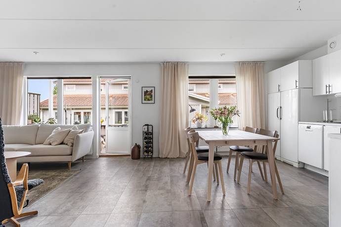 3 rum radhus på Fridhemsgatan 28E Centrala Vårgårda, Vårgårda kommun - bild 4