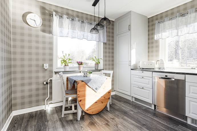 6 rum Villa på Ribbings väg 5 Trehörna Ödeshögs kommun - bild 5