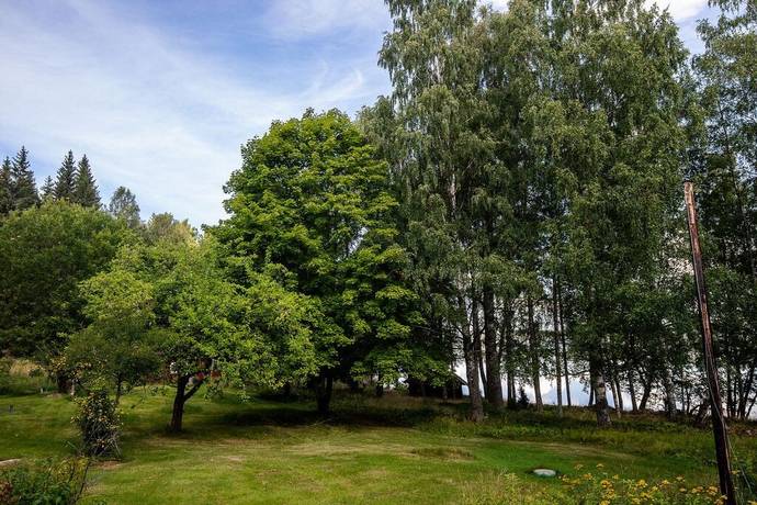 2 rum Vinterbonat fritidshus på Flosjöhyttan 4 Grythyttan Hällefors kommun