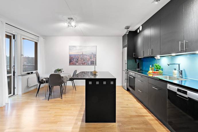 Bild på Evenemangsgatan 18, 3 tr