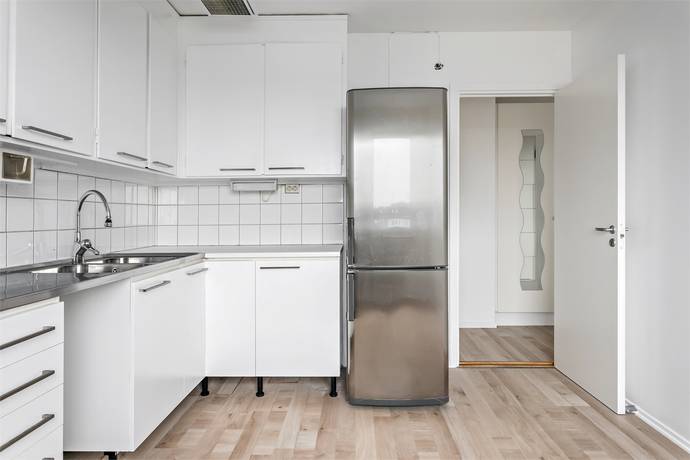 2 rum lägenhet på VASAVÄGEN 81 Jakobsberg, Järfälla kommun - bild 2