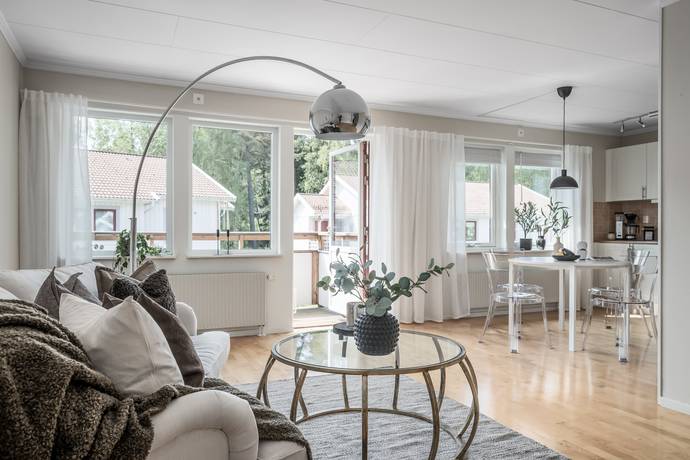 3 rum Lägenhet på Albatrossvägen 245 Vendelsömalm Haninge kommun - bild 1