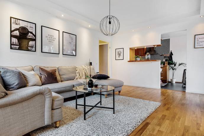 Bild på Jungfrudansen 30