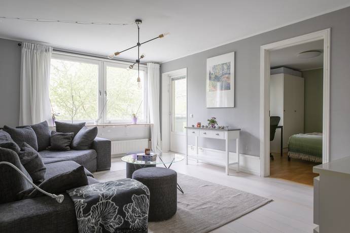 3 rum lägenhet på Gamla vägen 9 Bergshamra Södra, Solna kommun - bild 1
