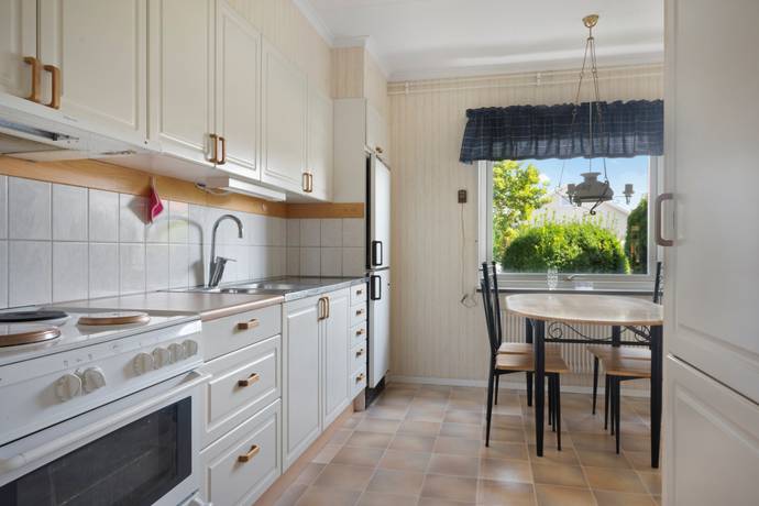 2 rum Villa på Hantverkaregatan 16 Vara Vara kommun - bild 3