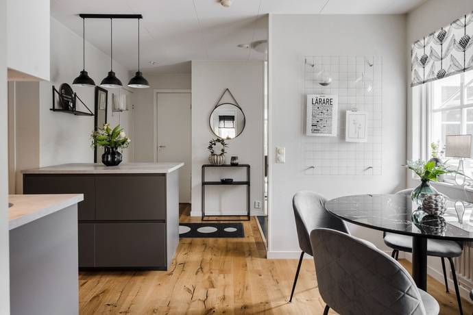 4 rum Villa på Björnvägen 45 Lillängen Lidköpings kommun - bild 22