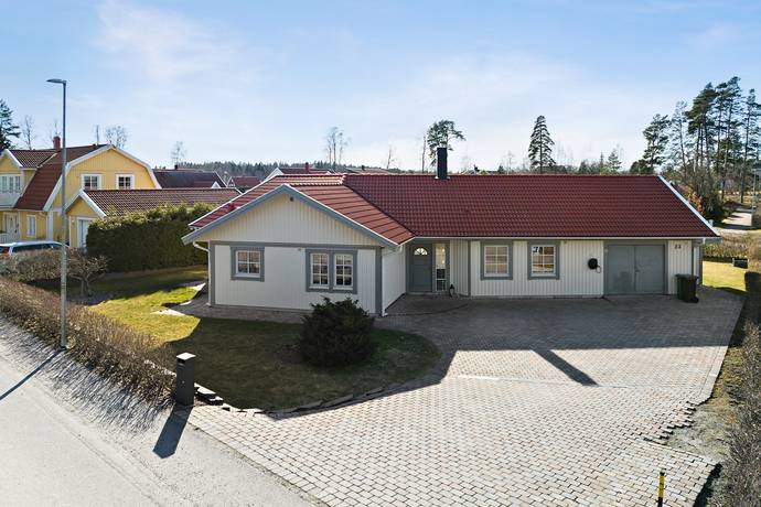 5 rum Villa på Nystedts väg 23 Hammarö kommun - bild 31