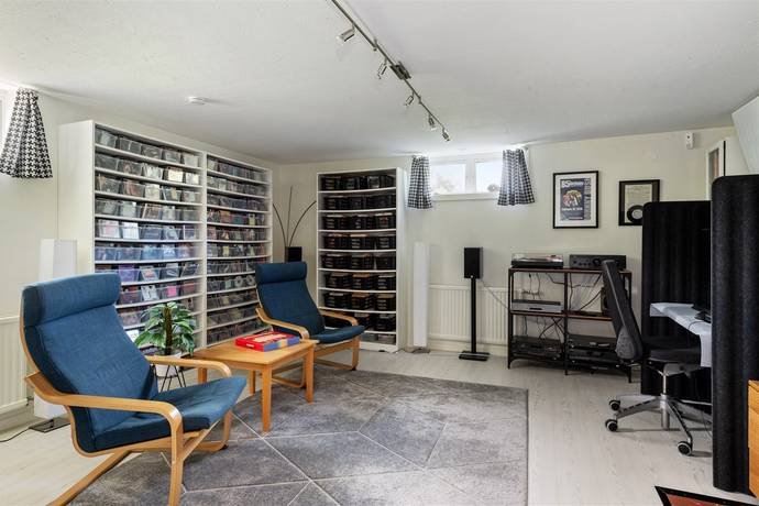 7 rum Vinterbonat fritidshus på Kvarnsandsvägen 3 Centrala Grisslehamn Norrtälje kommun - bild 33