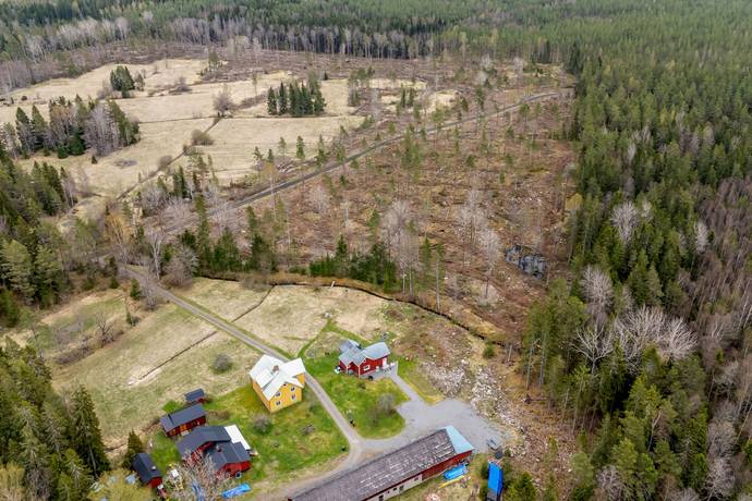 2 rum Gård med jordbruk på Tranbyn Ränniln 112 Alunda Östhammars kommun - bild 37