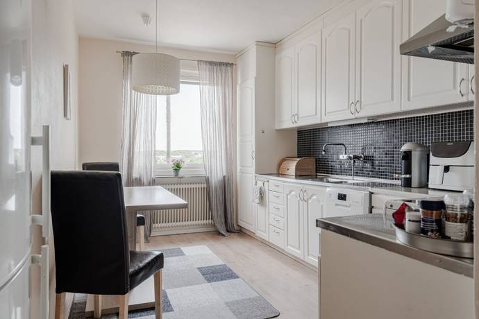4 rum Lägenhet på Vångavägen 34 Centrum Eslövs kommun - bild 1