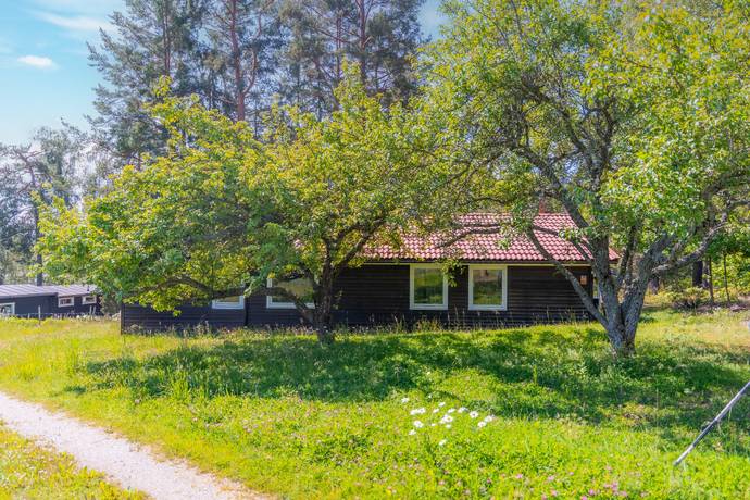 Björnlunda, Gnesta kommun