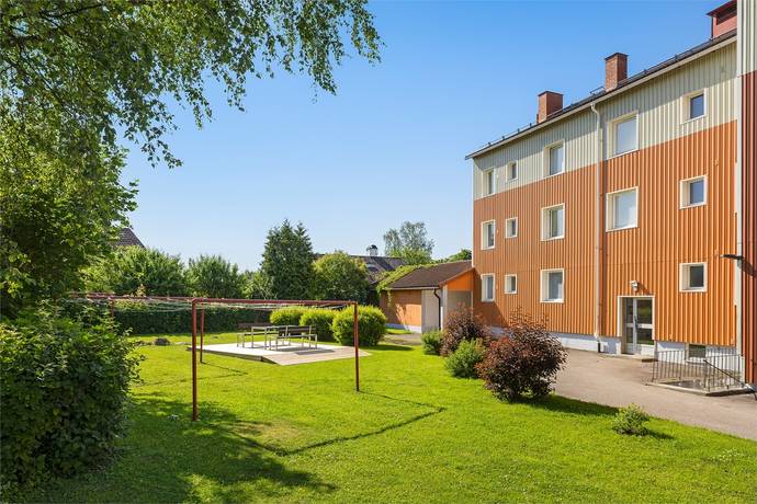 2 rum lägenhet på Ekenkällsgatan 8 Fanna, Enköpings kommun - bild 1